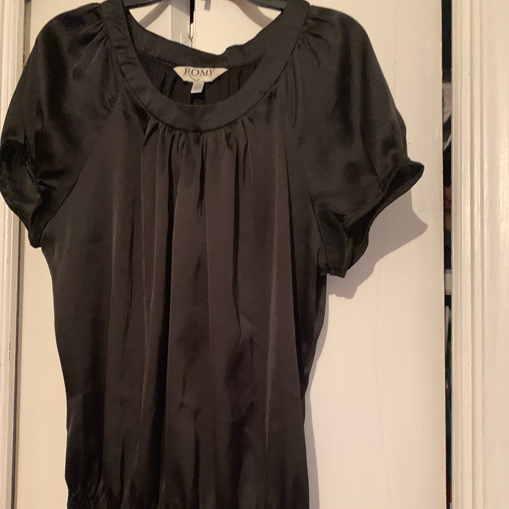 Romy nice black shirt